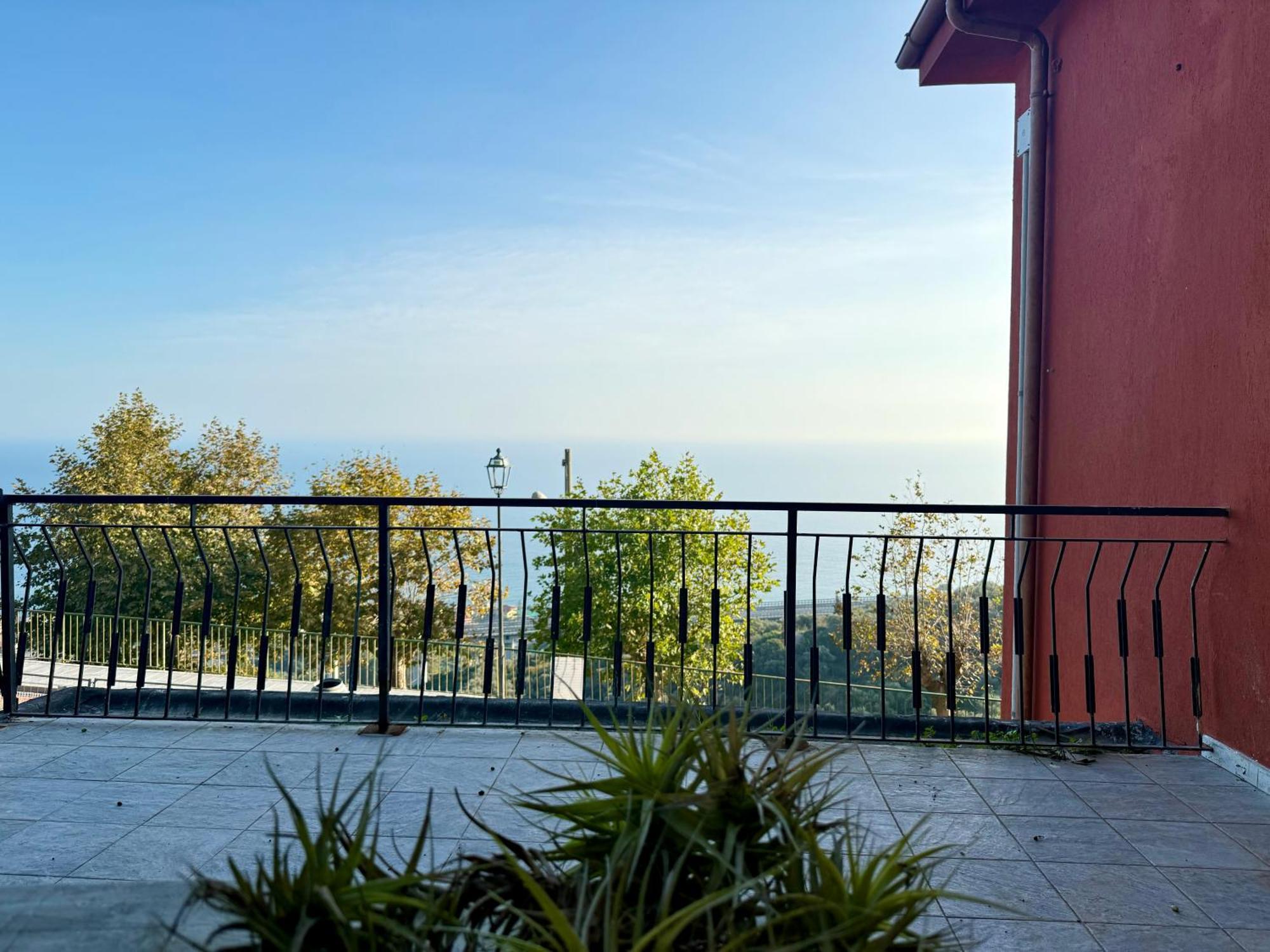 Costarainera Villa Cielo מראה חיצוני תמונה